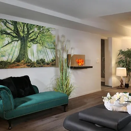 Private Lux With Whirlpool And Sauna In 住宿加早餐酒店